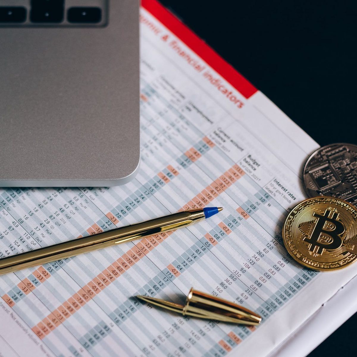¿Cómo tributan las criptomonedas en 2022?