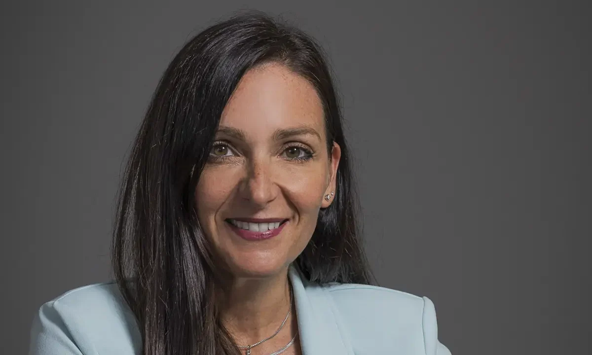 Somos iguales, pero planificamos diferentes. Así es el perfil de la mujer en la inversión